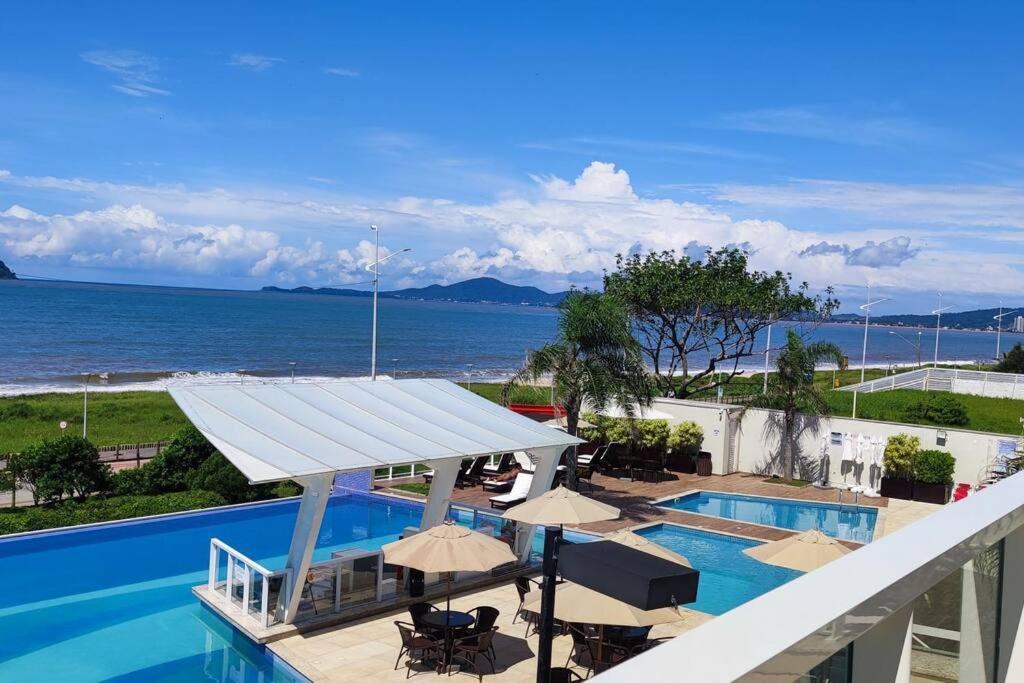 Bali Beach Home Club Rogga Beira Mar - Balneario Piçarras Exterior foto